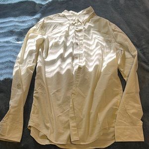 EUC Yellow American Eagle Sz Medium Button Down